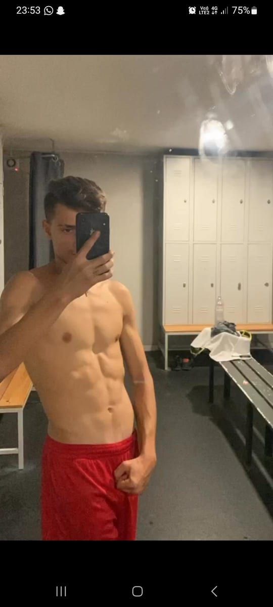 Profil de Elwyn